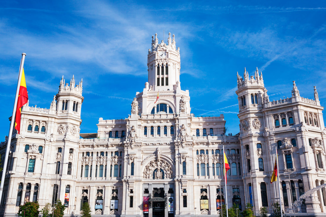 Edificio institucional de la Administración en Madrid, representando el papel del INAP en la convocatoria TAI
